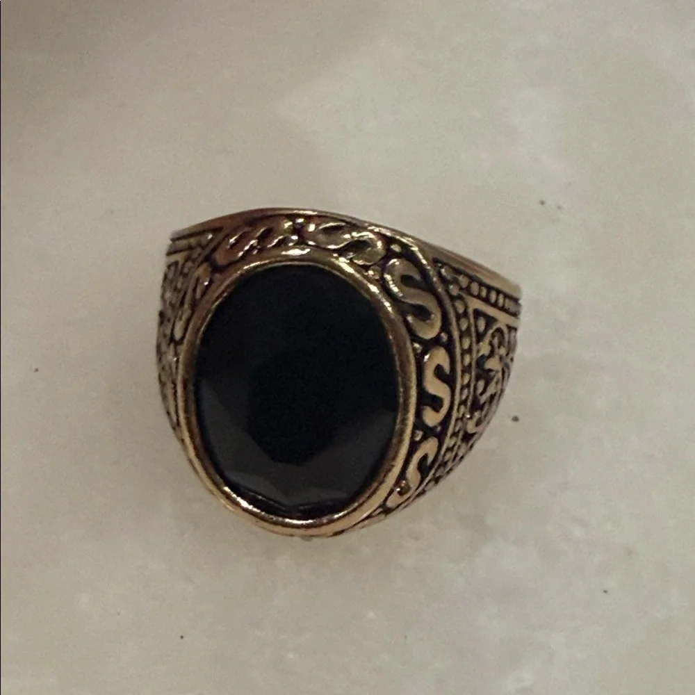 New Artisan Antique Style Brass-Tone Men's Ring with Black Oval Crystal Stone
